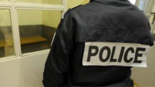 Yvelines. Vol à l'arraché à Houilles : les auteurs sont interpellés Yvelines. Vol à l'arraché à Houilles : les auteurs sont interpellés