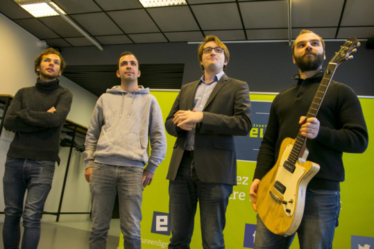 La guitare made in Eure remportée par Antoine Bel, étudiant de Giverny La guitare made in Eure remportée par Antoine Bel, étudiant de Giverny