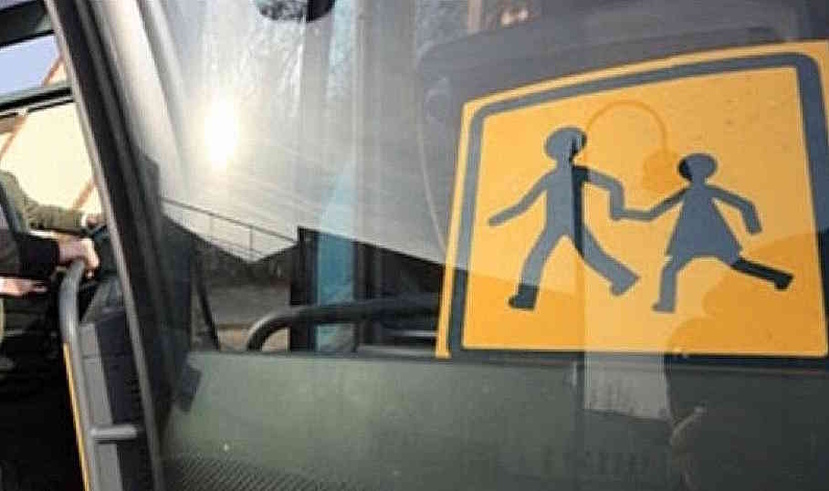 Collision entre un bus scolaire et une voiture : deux blessés à Vexin-sur-Epte (Eure) Collision entre un bus scolaire et une voiture : deux blessés à Vexin-sur-Epte (Eure)