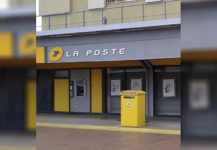 Le bureau de poste, rue César Franck, a été braqué à 9h45 ce mardi matin - illustration La Poste Le bureau de poste, rue César Franck, a été braqué à 9h45 ce mardi matin - illustration La Poste