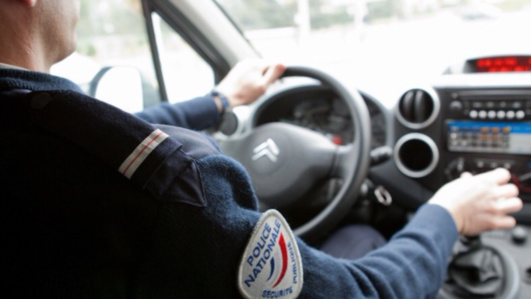 Rouen : l'Audi A3 du SDF avait été volée deux jours plus tôt dans le centre-ville Rouen : l'Audi A3 du SDF avait été volée deux jours plus tôt dans le centre-ville
