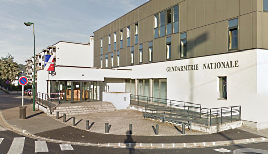 La gendarmerie de Pont-Audemer enquête sur la mort mystérieuse d'un homme de 45 ans (Illustration) La gendarmerie de Pont-Audemer enquête sur la mort mystérieuse d'un homme de 45 ans (Illustration)