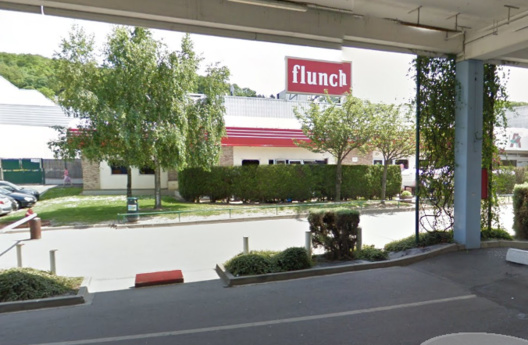 Chez Flunch, à Montivilliers : de l'eau de javel dans la moutarde ? Quatre personnes hospitalisées Chez Flunch, à Montivilliers : de l'eau de javel dans la moutarde ? Quatre personnes hospitalisées