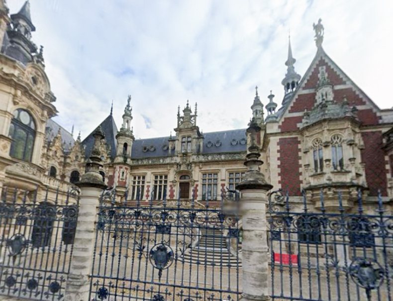 Le palais Bénédictine à Fécamp Le palais Bénédictine à Fécamp