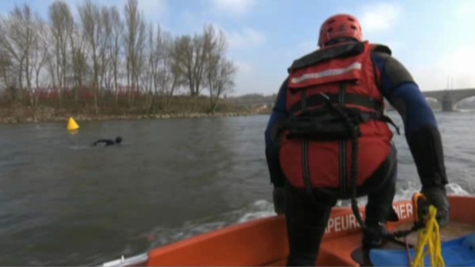 Illustration@DR Illustration@DR