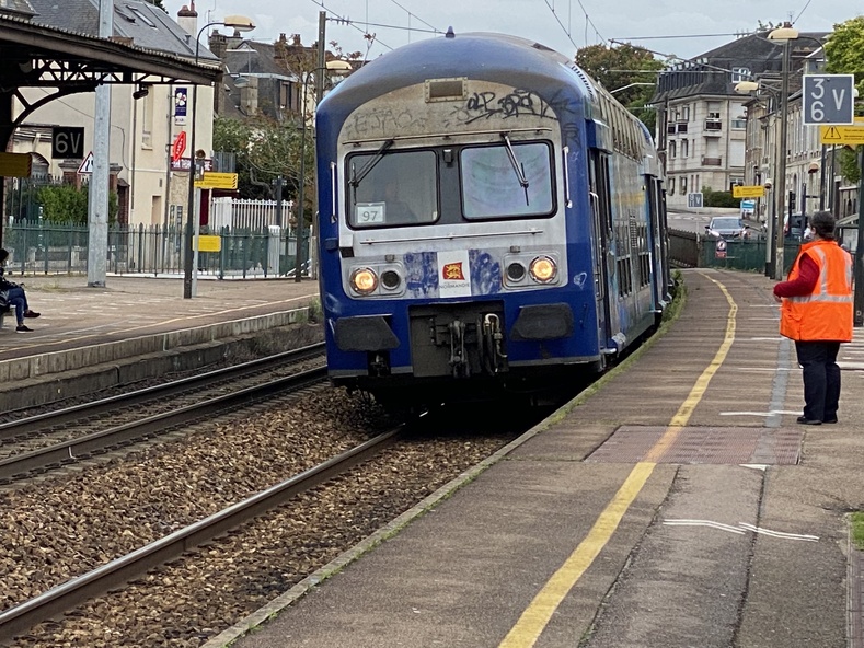 La victime a été percutée sur les voies, le choc lui a été fatal - illustration infonormandie La victime a été percutée sur les voies, le choc lui a été fatal - illustration infonormandie