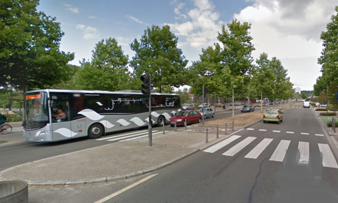 L'accident s'est produit sur le CD43 (avenue Paul Raoult) aux Mureaux L'accident s'est produit sur le CD43 (avenue Paul Raoult) aux Mureaux