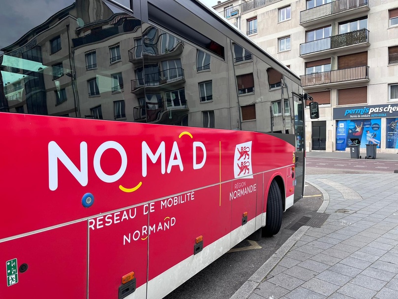 Le bus était vide de passagers au moment de l’accident - Illustration Le bus était vide de passagers au moment de l’accident - Illustration