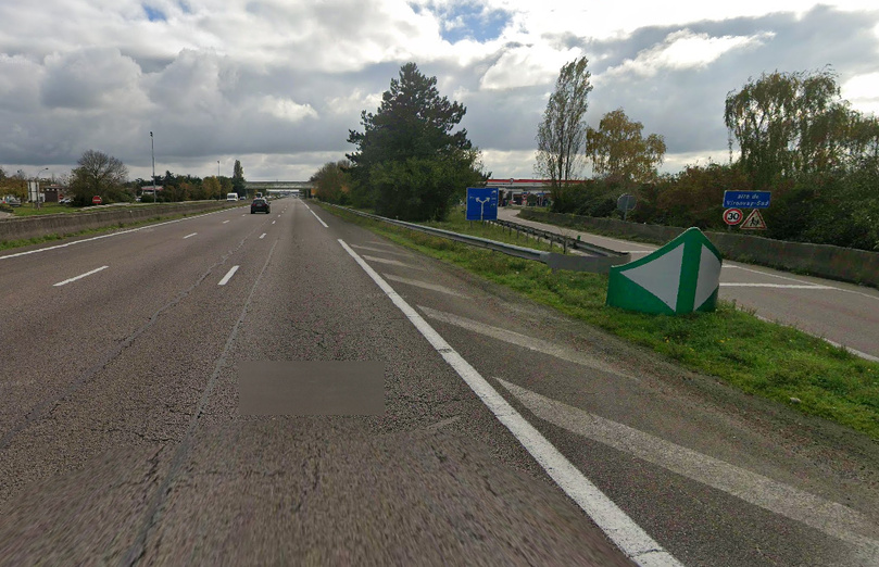 L'accident s'est produit à hauteur de la bretelle de l'aire de repos - Illustration Google Maps L'accident s'est produit à hauteur de la bretelle de l'aire de repos - Illustration Google Maps