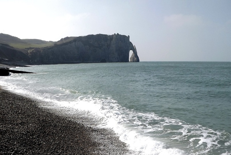 Place d’Étretat - illustration Pixabay