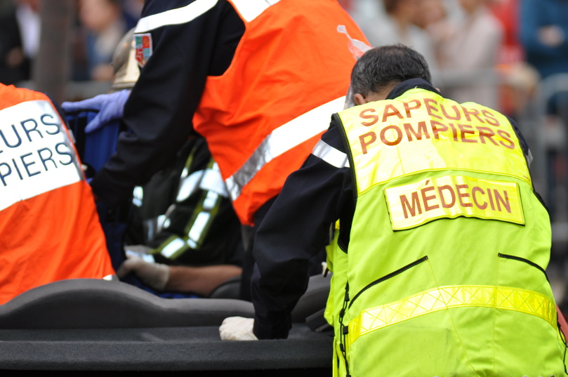 Un homme de 72 ans a dû être désincarcéré par les sapeurs-pompiers. Il a été héliporté vers le CHU de Rouen en urgence absolue - Illustration Adobe Stock