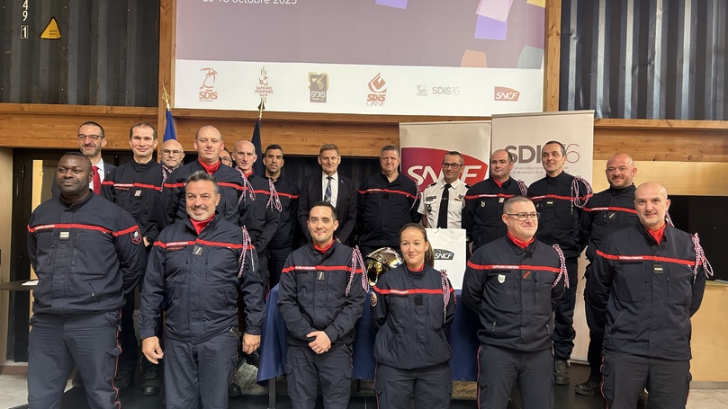 Les représentants du Sdis76 lors de la signature de la convention  ce jeudi 16 octobrte à Rouern - Photo Sdis76