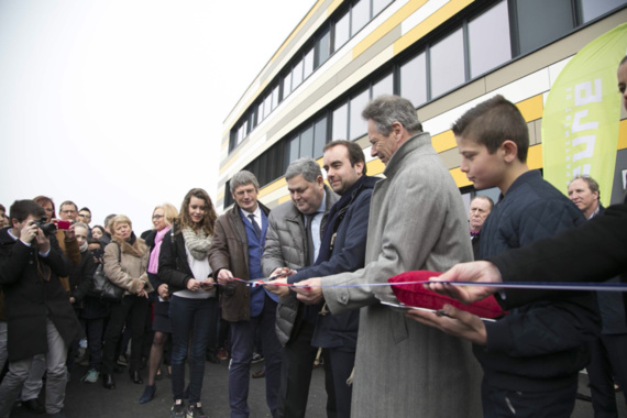 Le fils de Simone Veil à Bourg-Achard pour inaugurer le nouveau collège Le fils de Simone Veil à Bourg-Achard pour inaugurer le nouveau collège