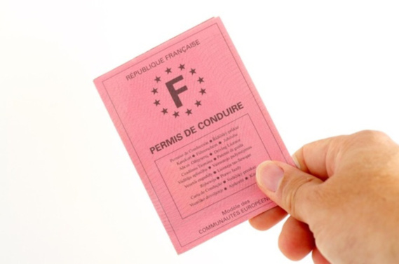 Saint-Etienne-du-Rouvray : il conduisait avec un faux permis international 