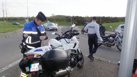 Contrôle de vitesse : une dizaine de conducteurs verbalisés par la police à la sortie d'Évreux