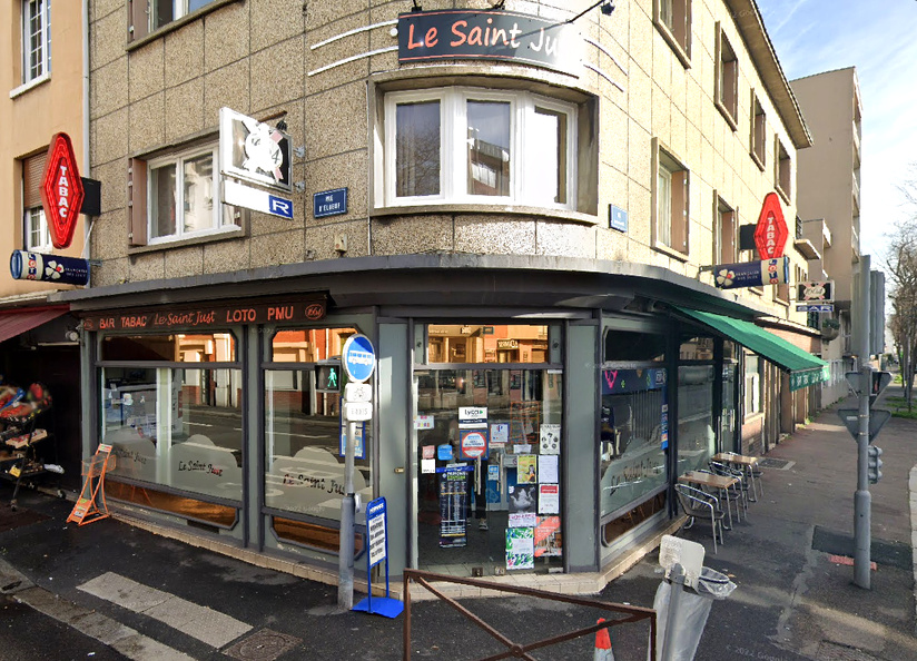 Le gros lot a été remporté avant Noël au Saint Just, rue d'Elbeuf à Rouen - Photo l'illustration Google Maps