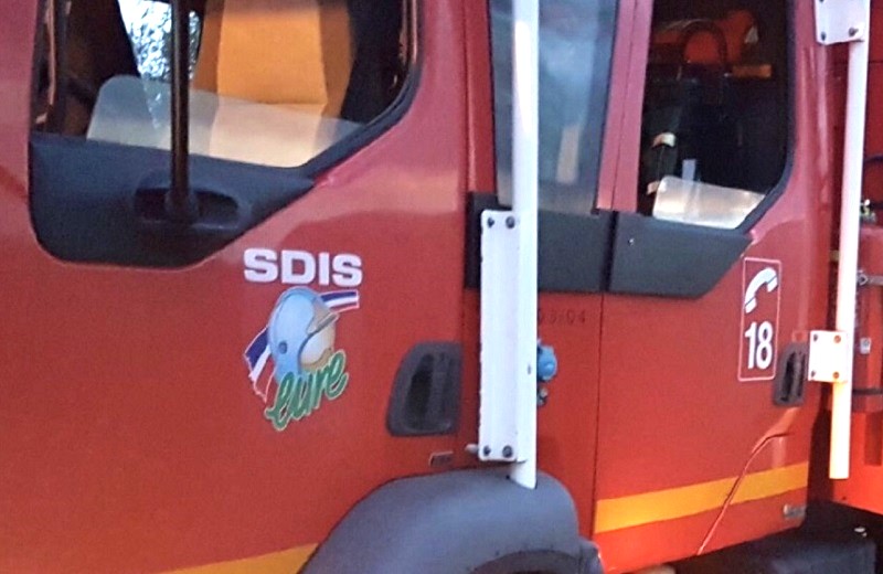 Les sapeurs-pompiers sont intervenus dans la soirée de ce samedi, dans un immeuble de la rue Kellerman à Evreux - Illustration infoNormandie