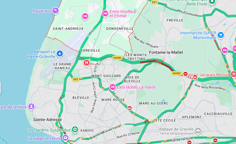 L'accident est survenu un peu avant le centre hospitalier Jacques-Monod L'accident est survenu un peu avant le centre hospitalier Jacques-Monod
