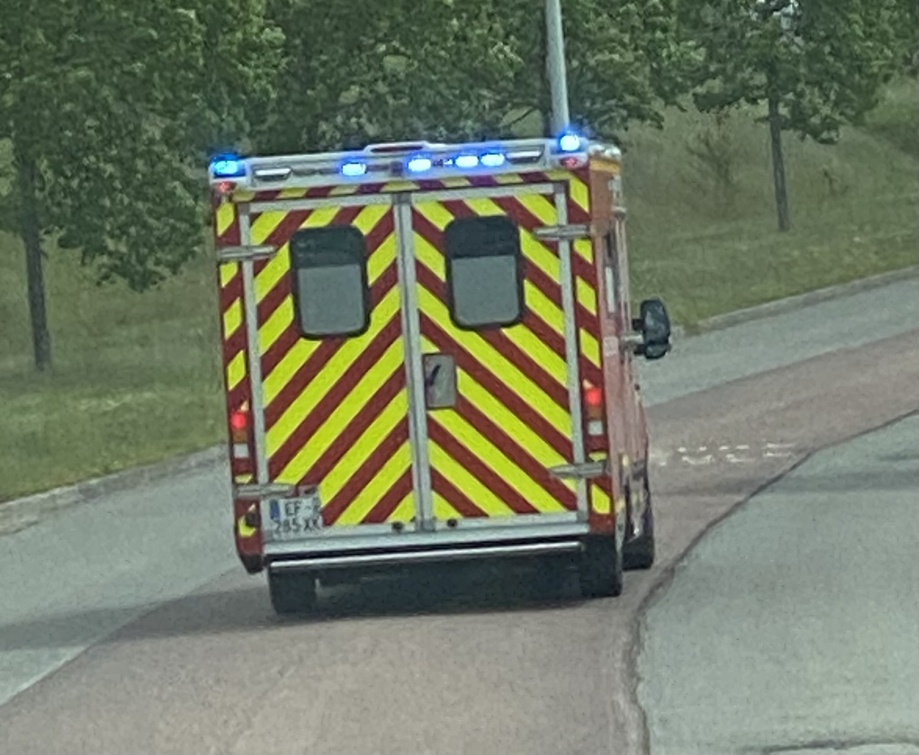 Deux femmes ont été transportées vers l’hôpital le plus proche - illustration infonormandie Deux femmes ont été transportées vers l’hôpital le plus proche - illustration infonormandie