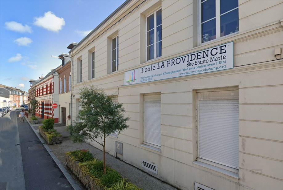 Une centaine d'enfants de l'école ont été évacués par précaution - Illustration Google Maps