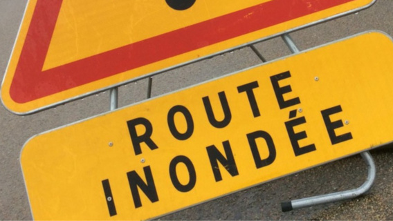 Inondations : l'autoroute A10 et la N4 fermées partiellement en région parisienne ce matin Inondations : l'autoroute A10 et la N4 fermées partiellement en région parisienne ce matin