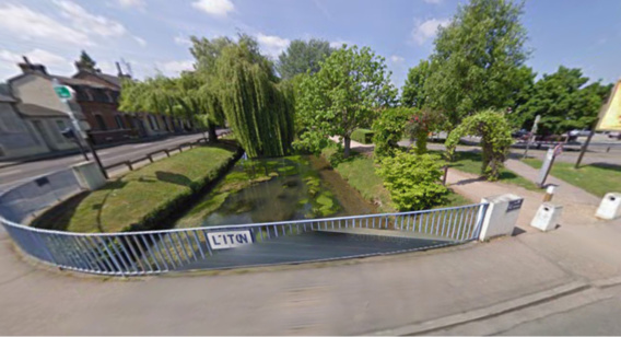 Le corps flottait dans l'Iton, à hauteur du boulevard de Normandie (Illustration) Le corps flottait dans l'Iton, à hauteur du boulevard de Normandie (Illustration)