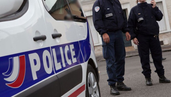 Le Havre : le fuyard lance sa moto dans les jambes du policier qui tente de l'intercepter 