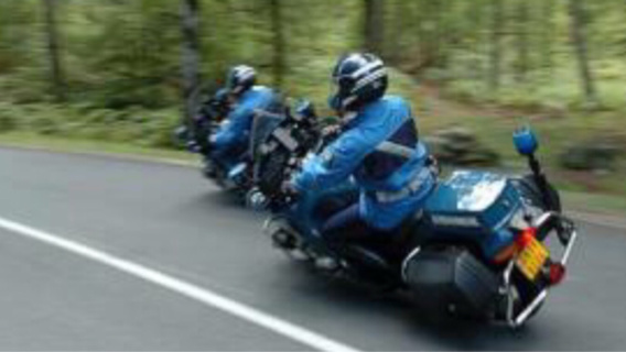 Le chauffeur routier a été intercepté par les motards sur l'autoroute A28 (illustration)