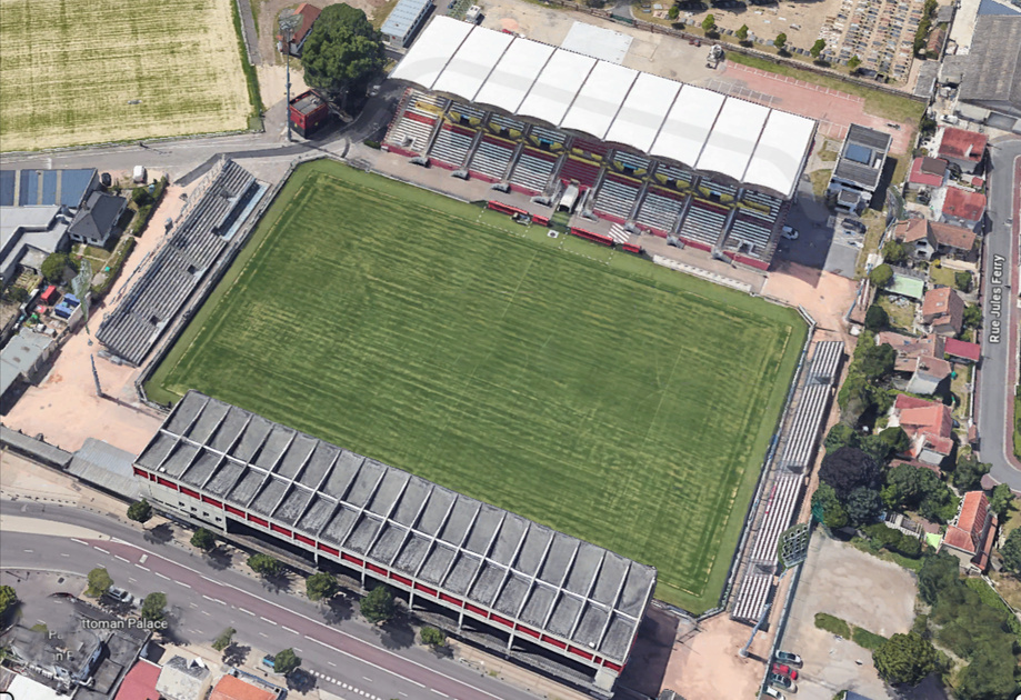 Le stade Diochon sera sous haute surveillance ce mardi soir à l'occasion de la rencontre entre le Football Club de Rouen (FCR) et le club du Stade lavallois Mayenne Football Club - Illustration © Google Maps