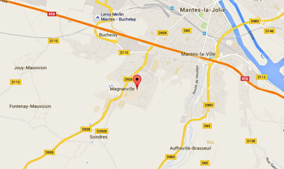 Un officier de police tué à l'arme blanche à Magnanville, sa famille prise en otage par le meurtrier Un officier de police tué à l'arme blanche à Magnanville, sa famille prise en otage par le meurtrier