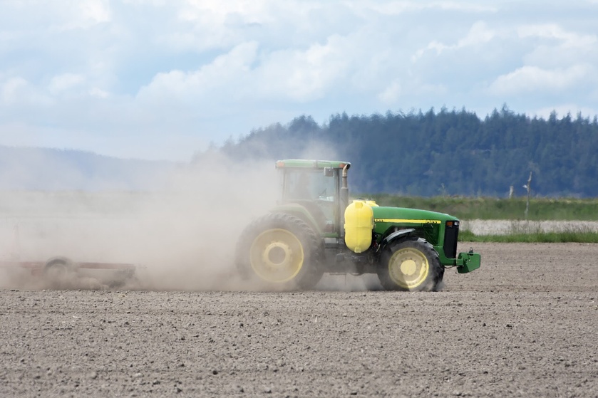 Des restrictions sont imposées aux agriculteurs durant ces fortes chaleurs face au risque d’incendie