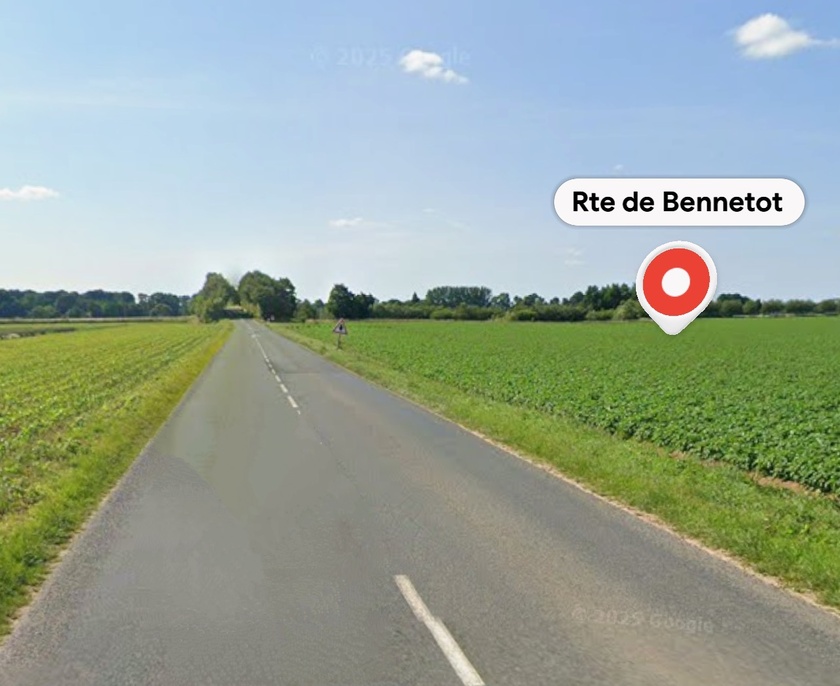 Le drame s’est produit sur la route de Bennetot, à hauteur d’une intersection Le drame s’est produit sur la route de Bennetot, à hauteur d’une intersection