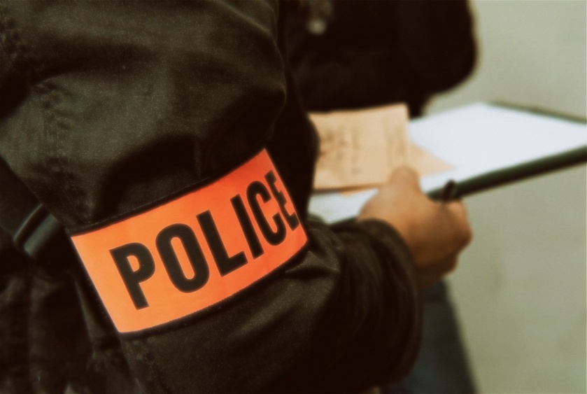 La police a ouvert une procédure pour dégradations et tentative de vol - Illustration © DGPN
