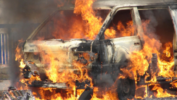 L'incendiaire a reconnu avoir mis le feu à la suite d'un différend avec le propriétaire du véhicule  (Illustration)
