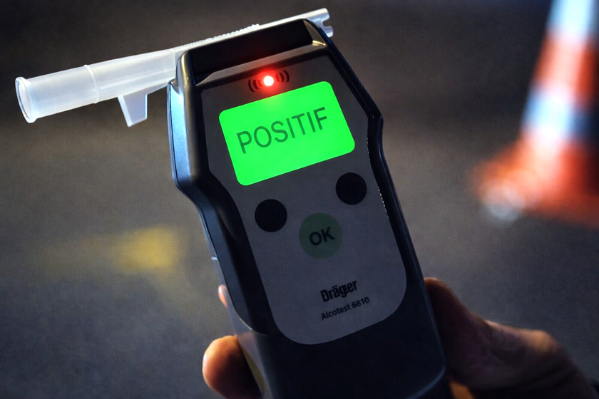 L'automobiliste avait plus de 2 grammes d'alcool par litre de sang - Illustration L'automobiliste avait plus de 2 grammes d'alcool par litre de sang - Illustration