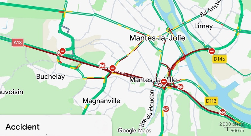 Voiture en feu sur l’A13 à Mantes-la-Ville : une femme enceinte et son enfant de 2 ans sont décédés Voiture en feu sur l’A13 à Mantes-la-Ville : une femme enceinte et son enfant de 2 ans sont décédés
