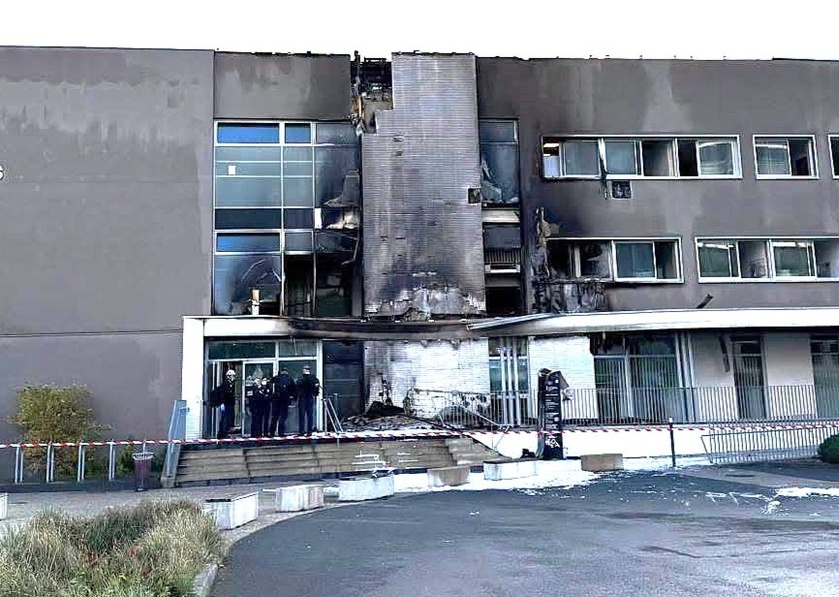 Université de Rouen : le président défend la fermeture de trois campus et assure respecter la mobilisation Université de Rouen : le président défend la fermeture de trois campus et assure respecter la mobilisation
