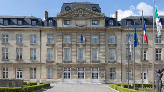 Le personnel du Conseil régional est invité à se recueillir lundi 18 juillet dans la cour d'honneur à Rouen