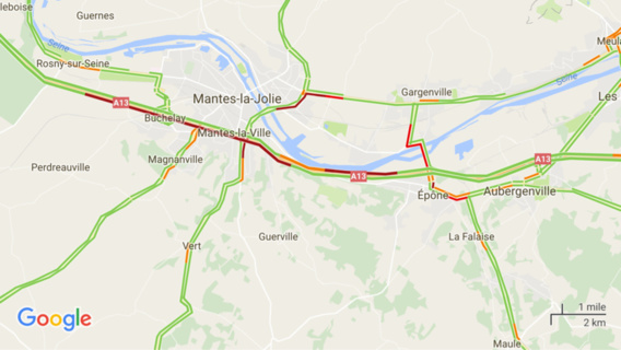 Carambolage sur l'A13 à Guerville (Yvelines) : l'autoroute coupée dans les deux sens Carambolage sur l'A13 à Guerville (Yvelines) : l'autoroute coupée dans les deux sens