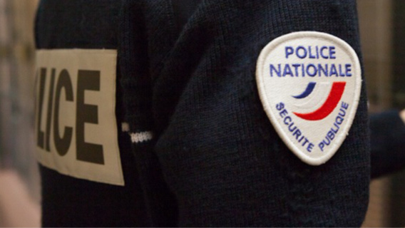 Seine-Maritime : une policière se suicide avec son arme de service à son domicile à Maromme Seine-Maritime : une policière se suicide avec son arme de service à son domicile à Maromme