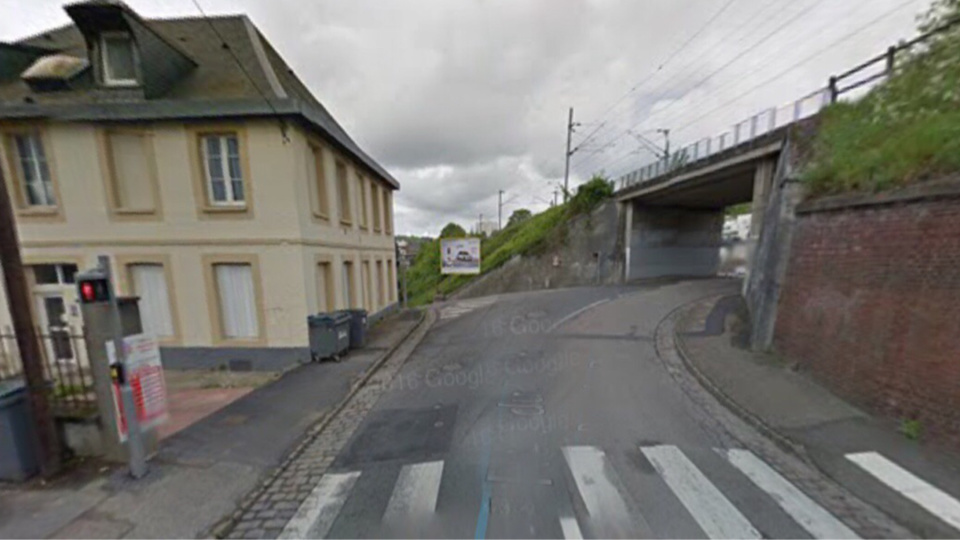 L'accident s'est produit face au 199 rue du Renard, dans un virage