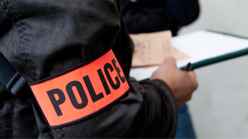 L'enquête est confiée à la police judiciaire