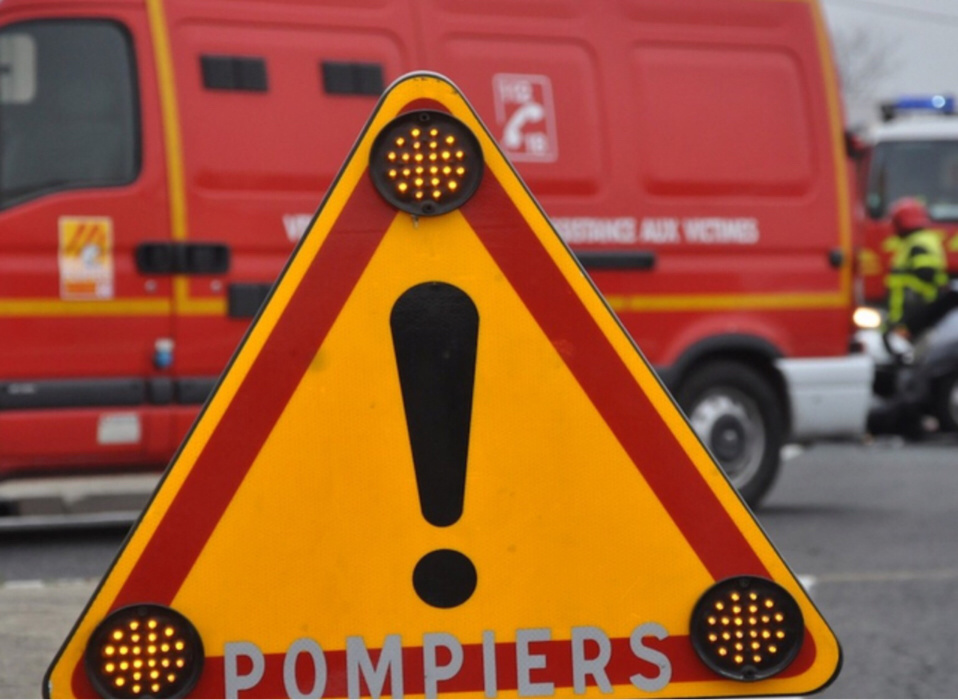 Rouen : un cycliste hospitalisé dans un état critique après être entré en collision avec une voiture