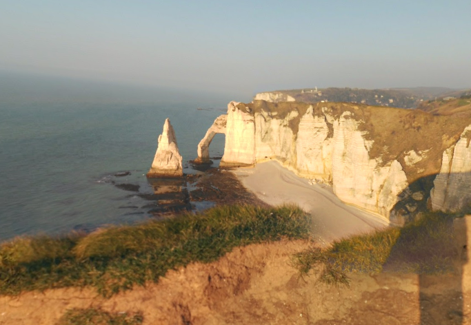 Les falaises d'Etretat (illustration@Google Maps)