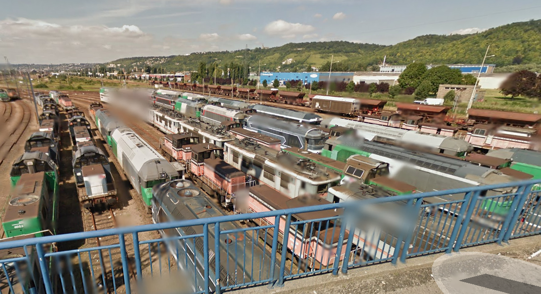 Les trois hommes ont pénétré dans l'enceinte de la SNCF en perçant un trou béant dans la clôture (Illustration@Google Maps)