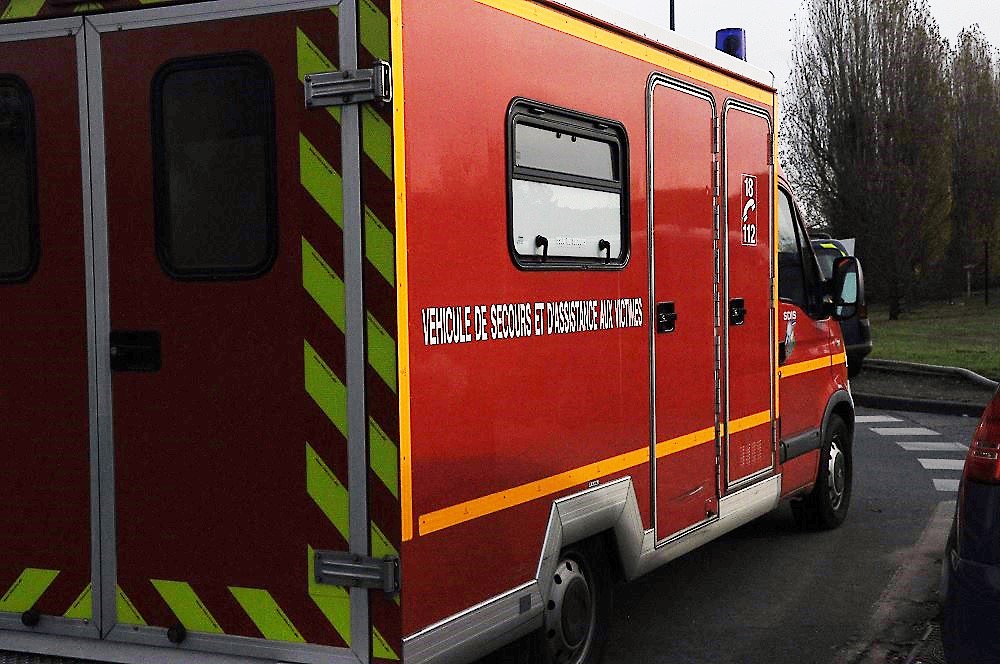La septutagénaire a été prise en charge par les pompiers et transportée médicalisée au CHU de Rouen (©infonormandie)