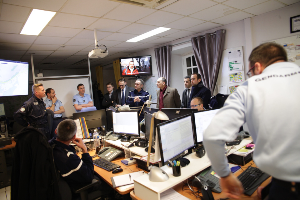 Visite au centre opérationnel de la gendarmerie de l'Eure