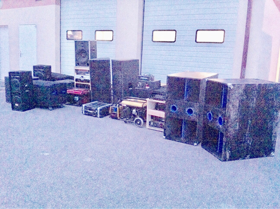 Le matériel de sonorisation à été saisi par les gendarmes (Photo@gendarmerie27)