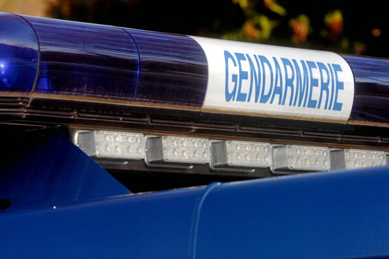 A Bernay, il menace les gendarmes avec une machette : 6 mois de prison avec sursis