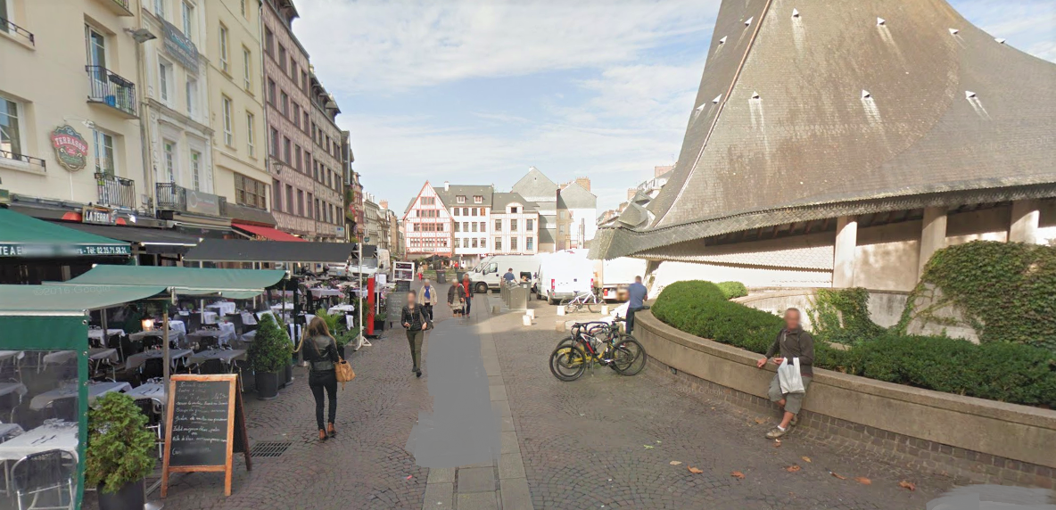 L'altercation s'est produite place du Vieux Marché, dans le centre-ville de Rouen (Illustration © Google Maps)